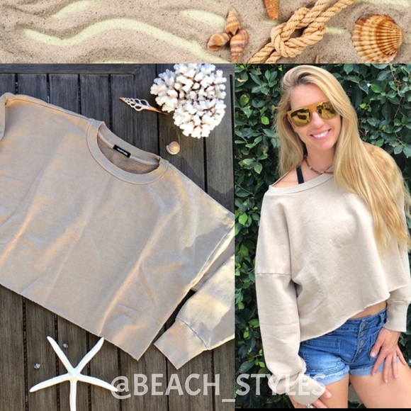 TALENTLESS Tops - 🌴🔆TALENTLESS- CROPPED FRENCH CREW SWEATSHIRT